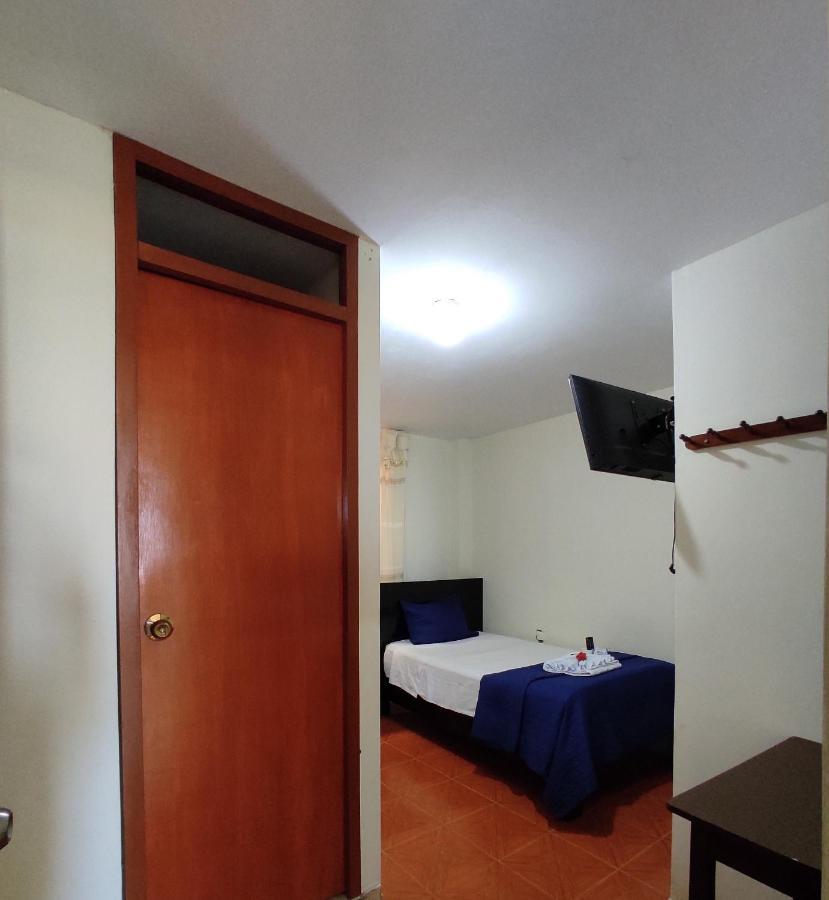Hotel Nuevo Amanecer ปวยร์โต จิกามา ภายนอก รูปภาพ