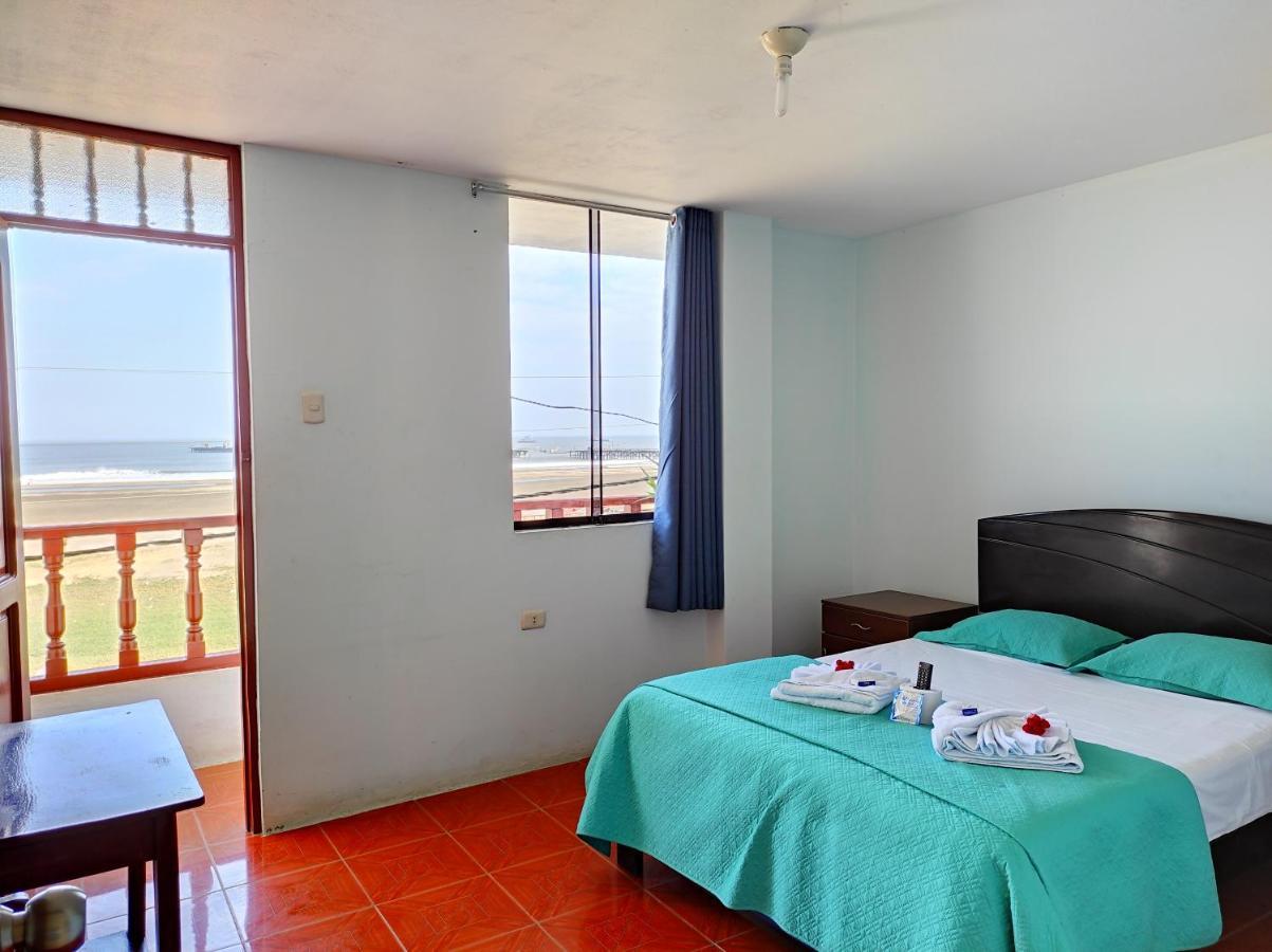 Hotel Nuevo Amanecer ปวยร์โต จิกามา ภายนอก รูปภาพ