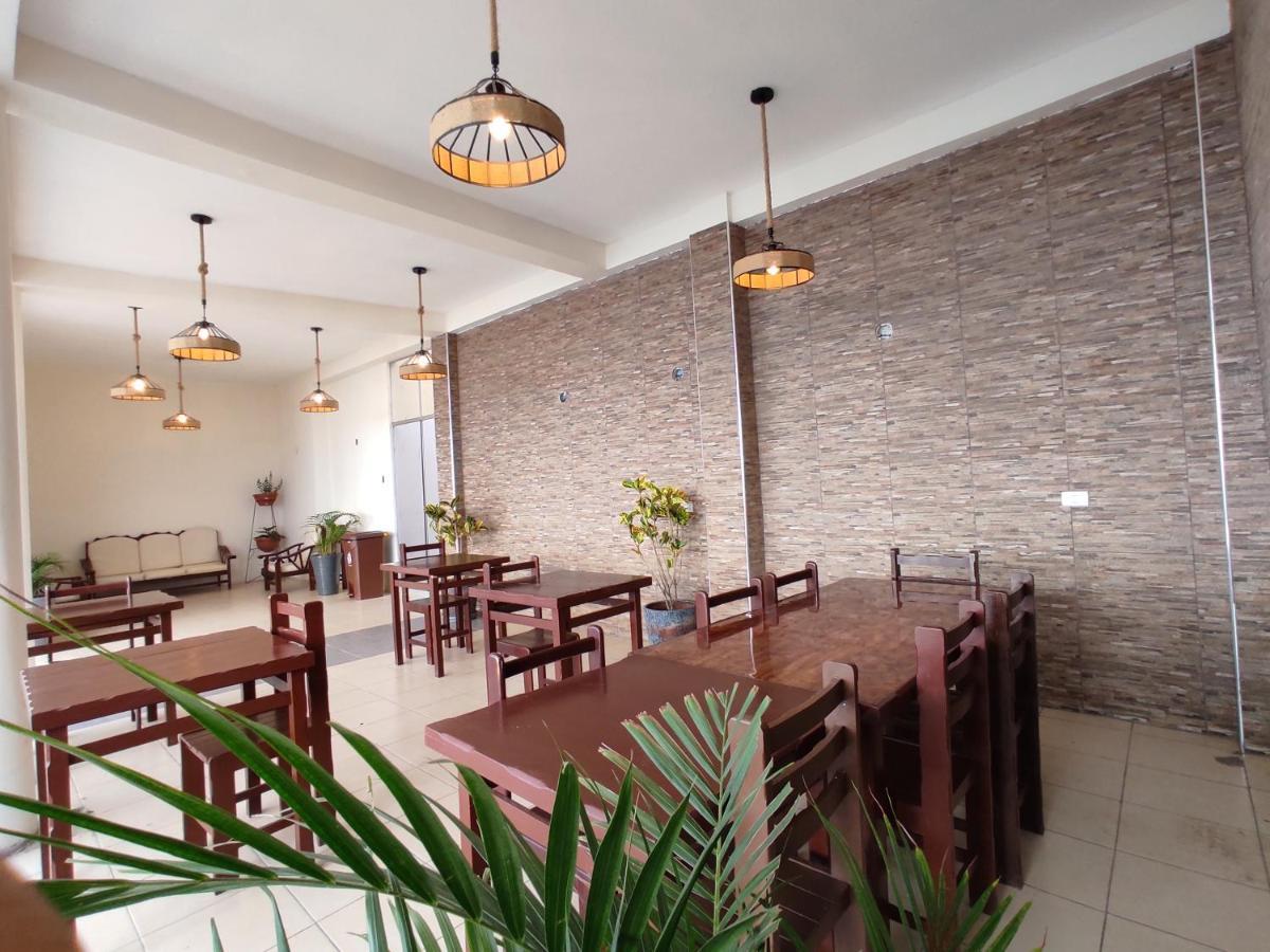 Hotel Nuevo Amanecer ปวยร์โต จิกามา ภายนอก รูปภาพ